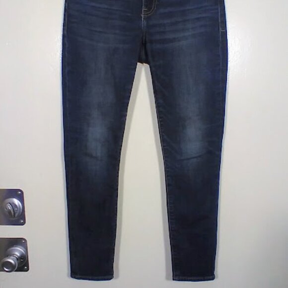Lucky Brand Lolita Jeans EST 1999 Color: Blue Size: 4/27 - Picture 3 of 17
